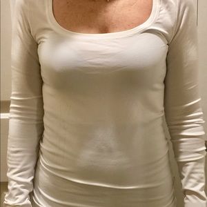 White scoop neck fitted white long sleeve shirt